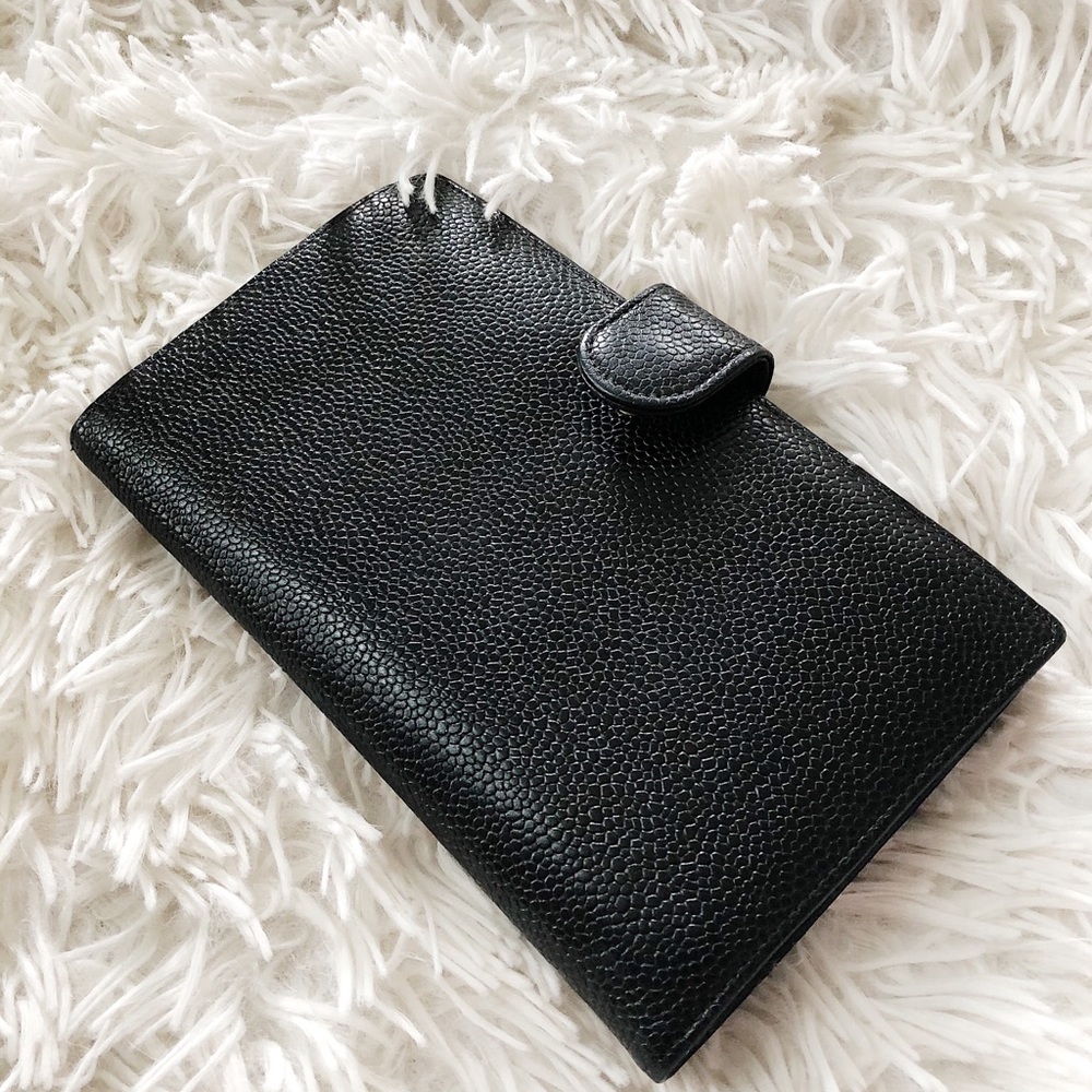 Timeless Vintage Chanel Caviar Purse Wallet - Picture 3 of 8